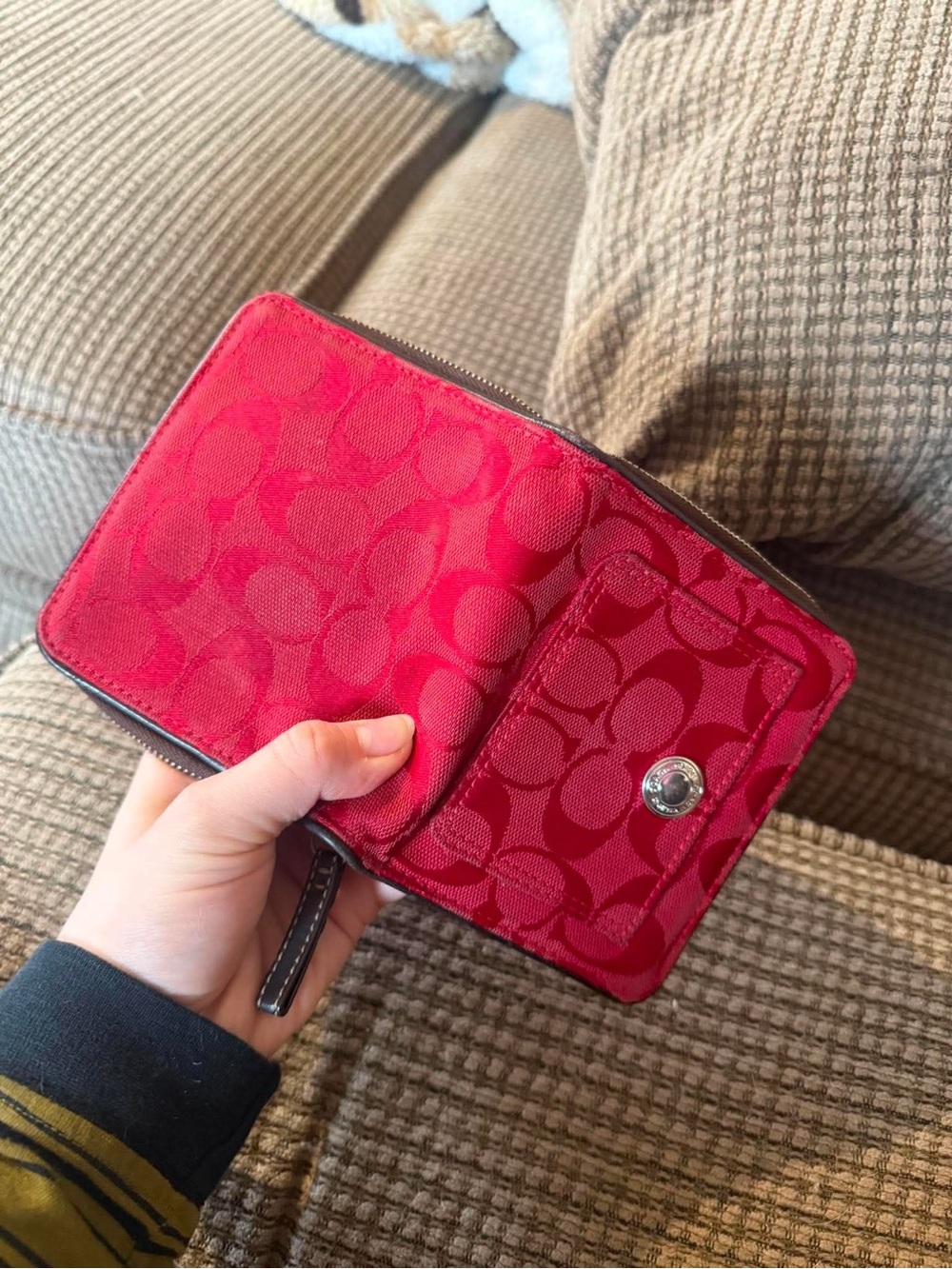 Coach Red Wallet - Picture 2 of 6